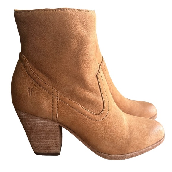 Frye Shoes - FRYE Essa Leather Ankle Booties  Size 8.5 New Without Box